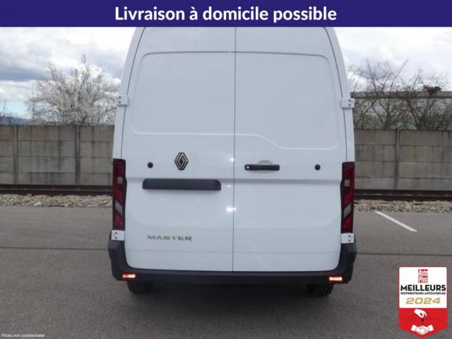 Renault Master image 9