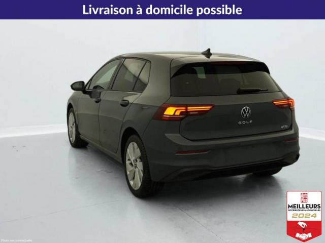 Volkswagen Golf image 9