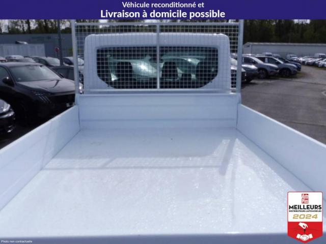 Ford Transit image 8