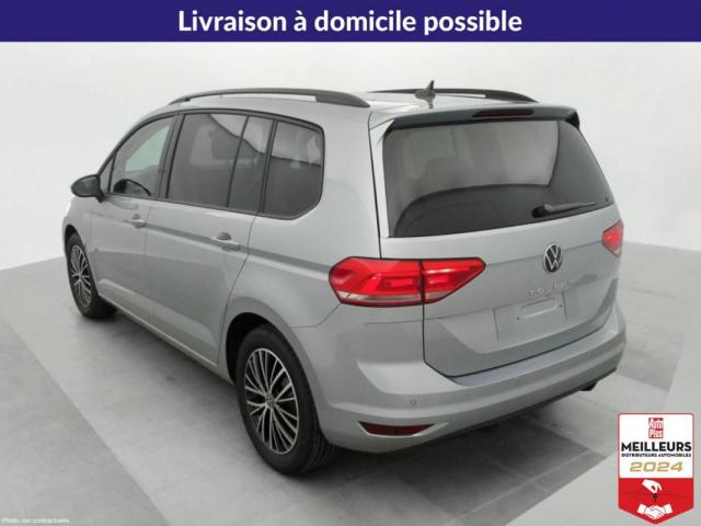 Volkswagen Touran image 9