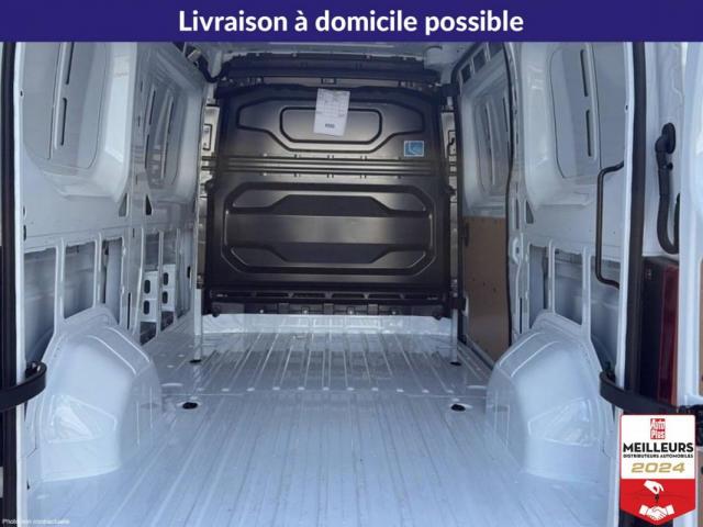 Renault Master image 7