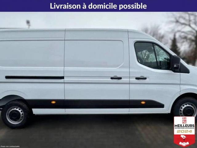 Renault Master image 1