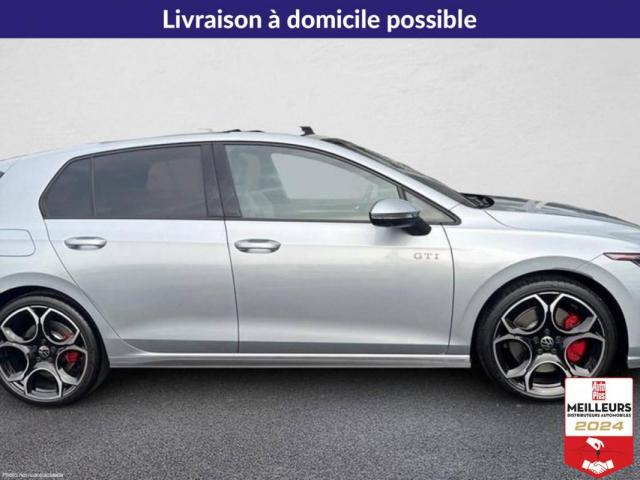 Volkswagen Golf image 8