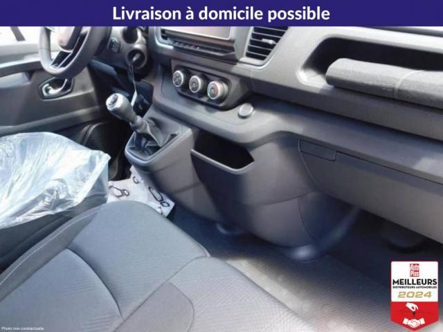 Renault Trafic image 6