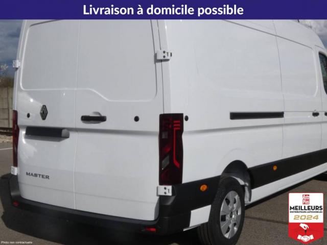Renault Master image 8