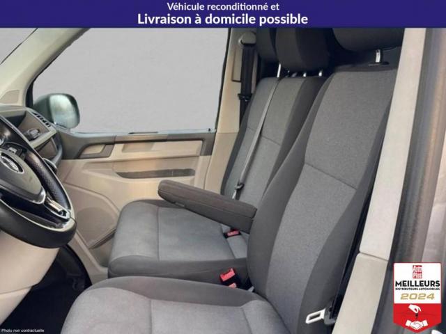 Volkswagen Transporter image 7