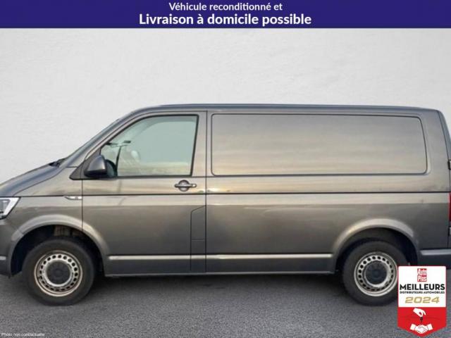 Volkswagen Transporter image 3