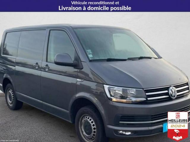 Volkswagen Transporter image 9