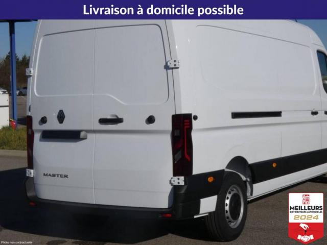 Renault Master image 9