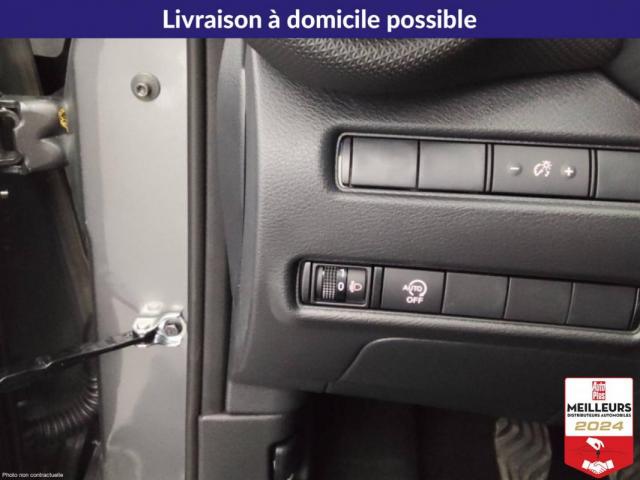 Nissan Juke image 4