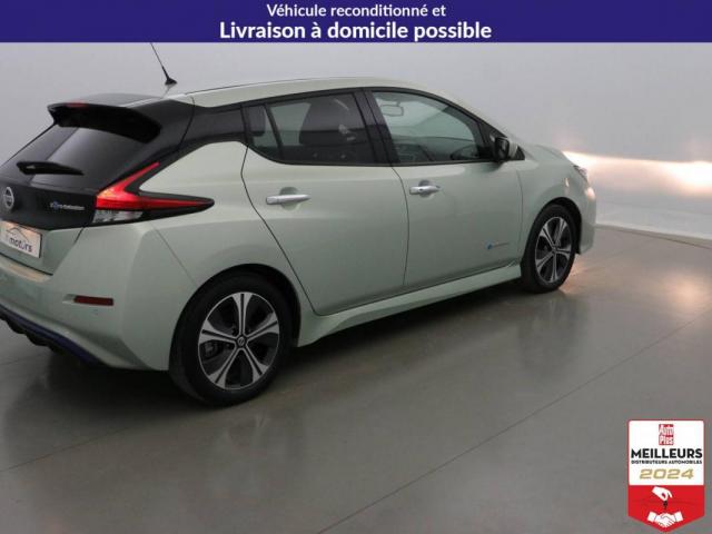Nissan Leaf image 5