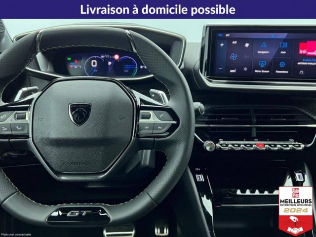 Peugeot 208 image 8
