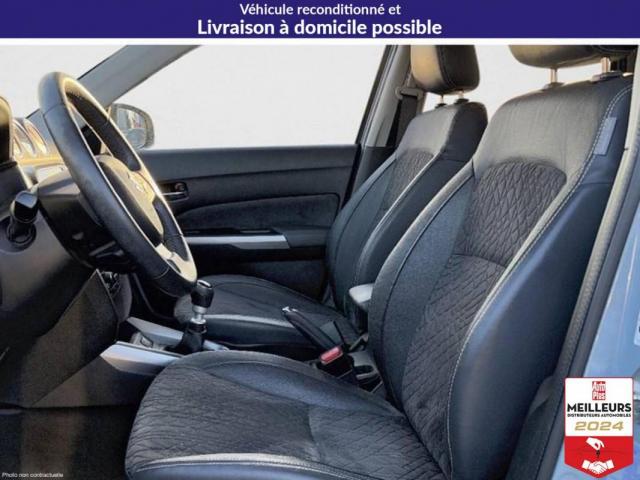 Suzuki Vitara image 3