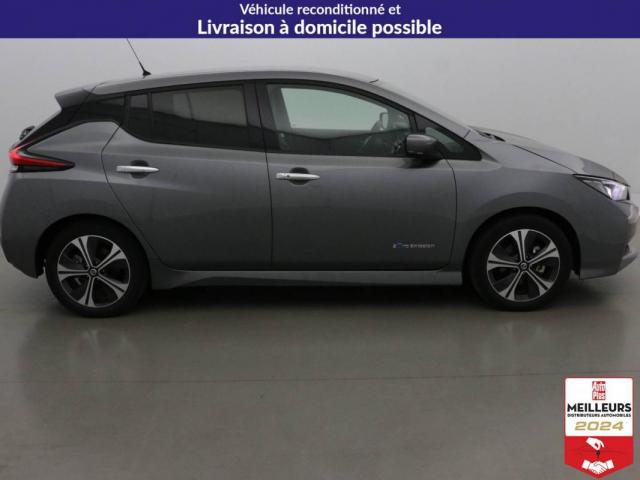 Nissan Leaf image 2