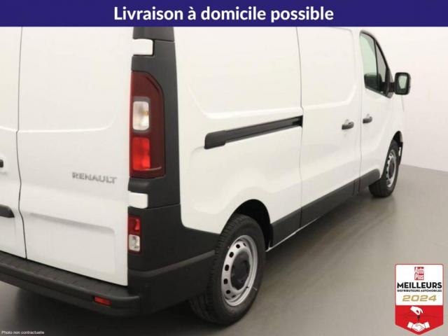 Renault Trafic image 4