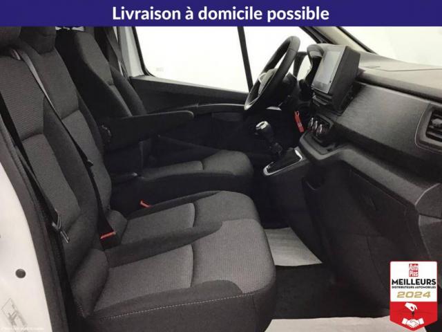 Renault Trafic image 3