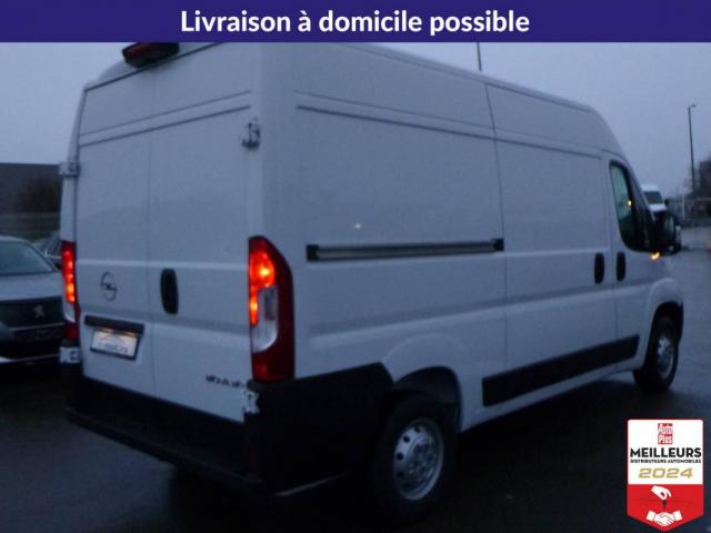 Opel Movano image 9
