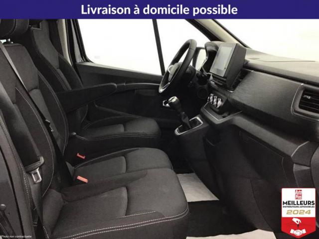 Renault Trafic image 8