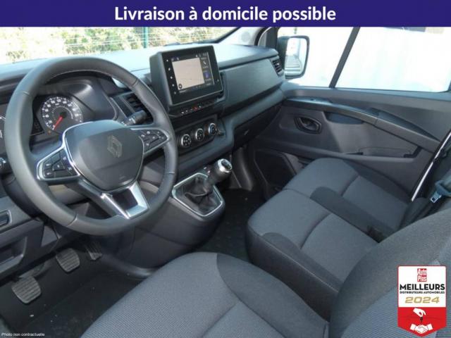 Renault Trafic image 8