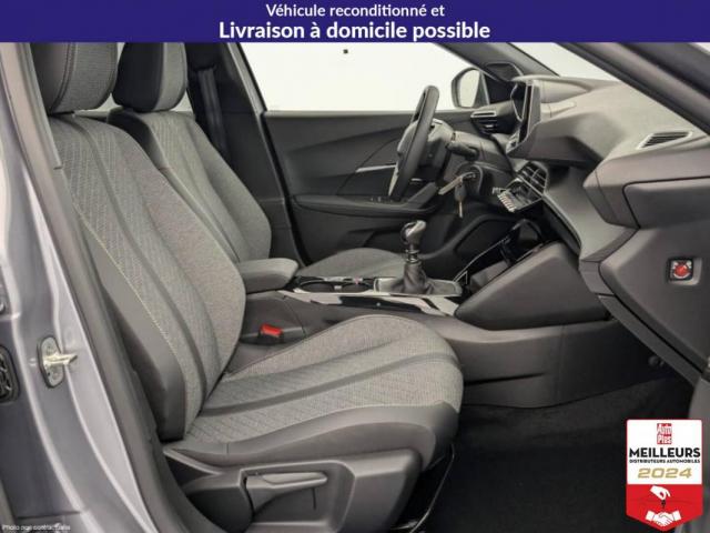Peugeot 2008 image 2