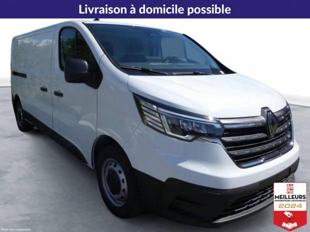 Renault Trafic image 2