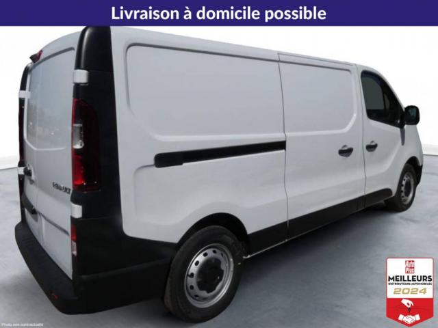 Renault Trafic image 1