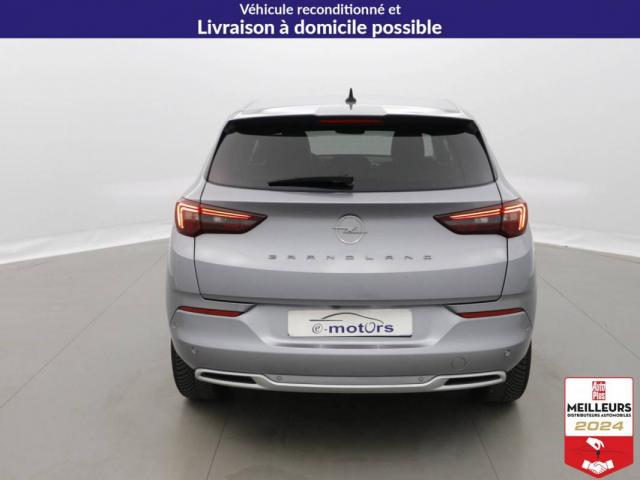 Opel Grandland image 2