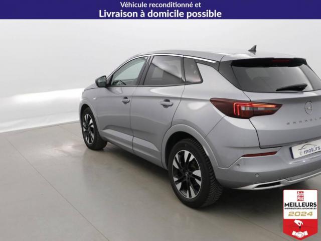 Opel Grandland image 9