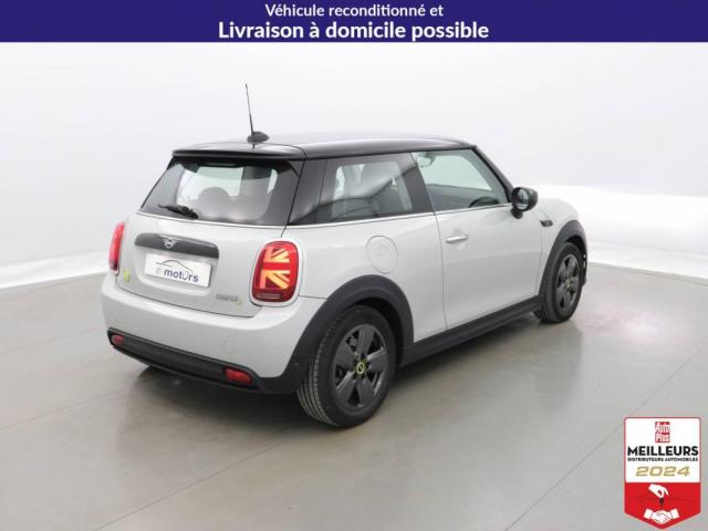 Mini Hatch image 4