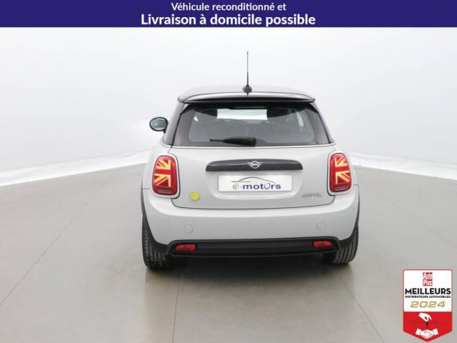 Mini Hatch image 7
