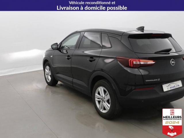 Opel Grandland X image 2