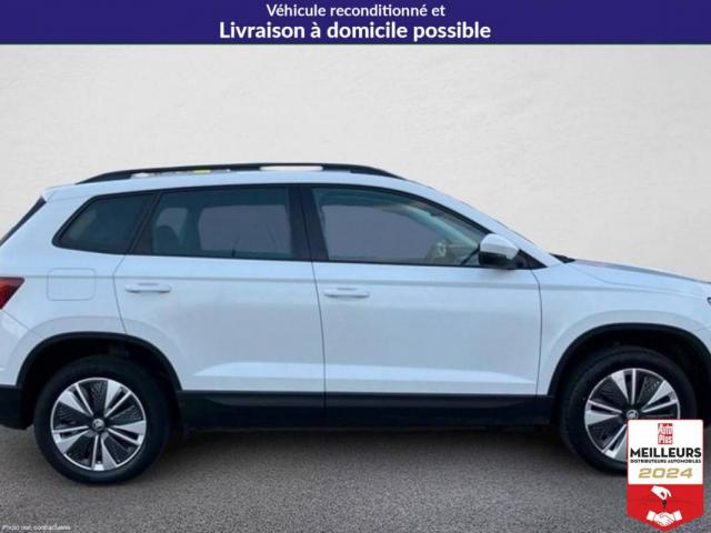 Skoda Karoq image 8