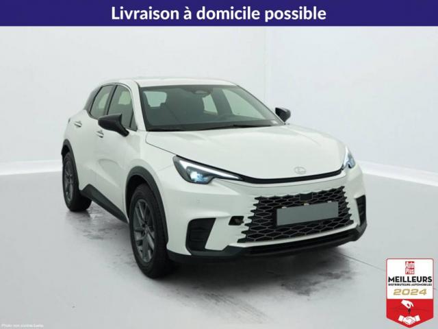 Lexus Lbx image 5