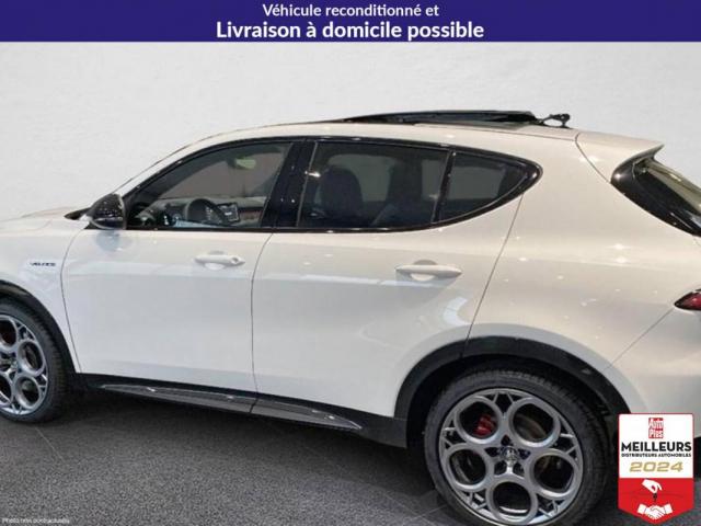 Alfa Romeo Tonale image 9
