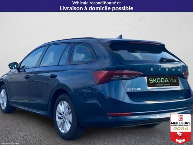Skoda Octavia image 8
