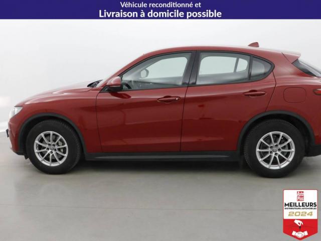 Alfa Romeo Stelvio image 1