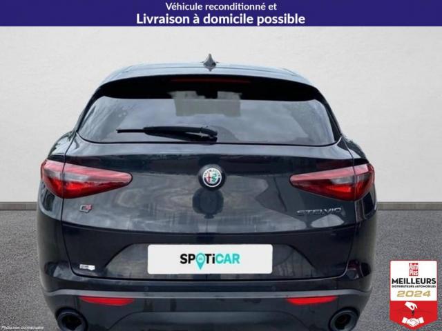 Alfa Romeo Stelvio image 1