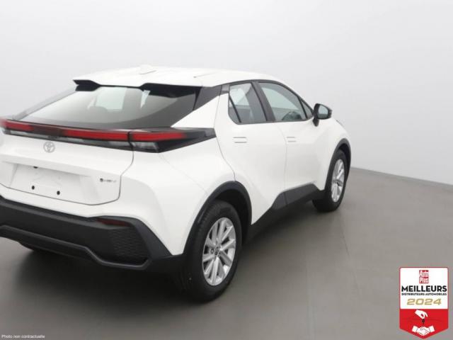 Toyota C-Hr image 9