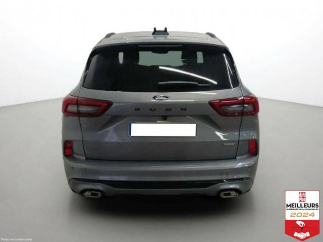Ford Kuga image 9