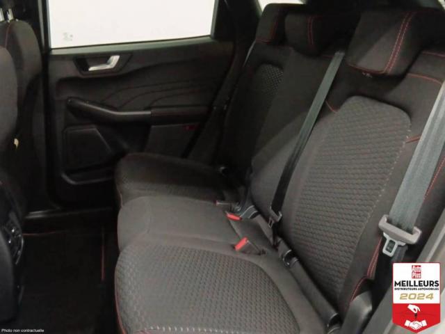Ford Kuga image 2