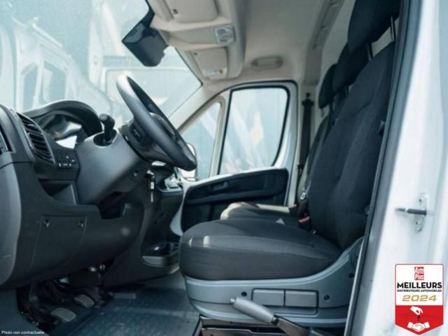Peugeot Boxer image 1