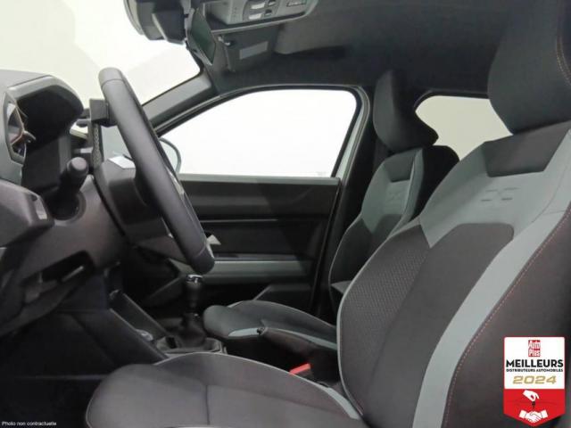 Dacia Duster image 9