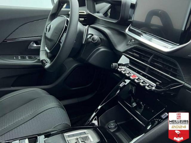 Peugeot 2008 image 3