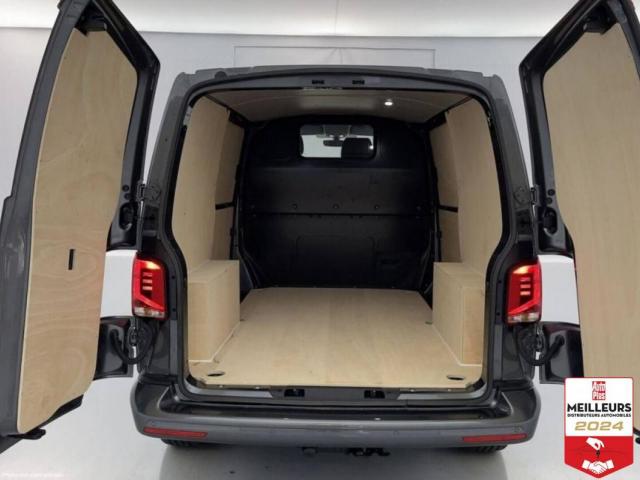 Volkswagen Transporter image 5