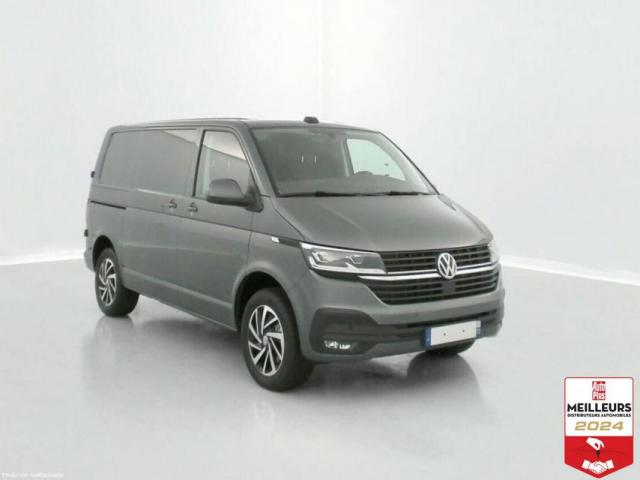 Volkswagen Transporter image 8