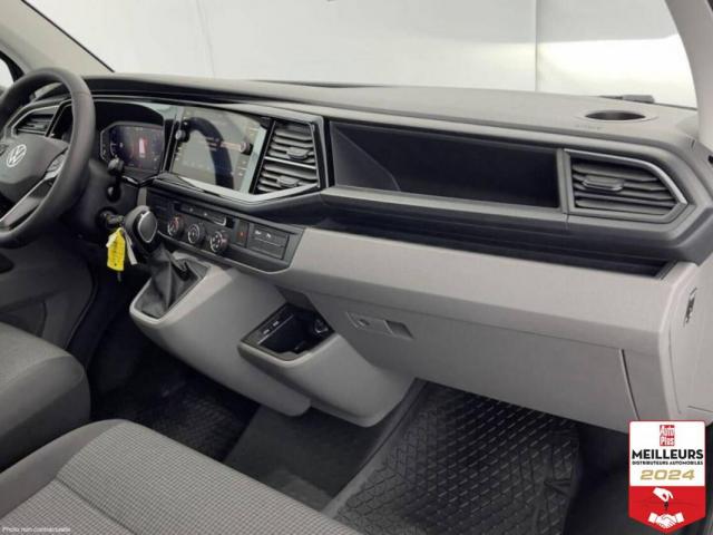 Volkswagen Transporter image 3