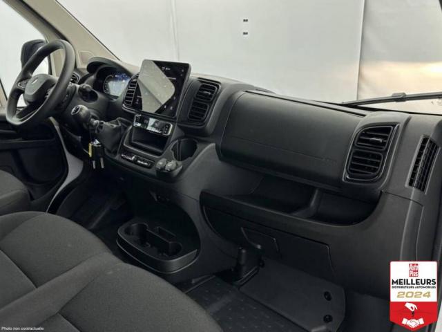 Peugeot Boxer image 8