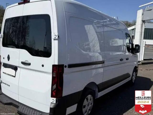 Renault Master image 4
