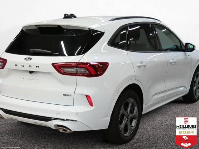 Ford Kuga image 6