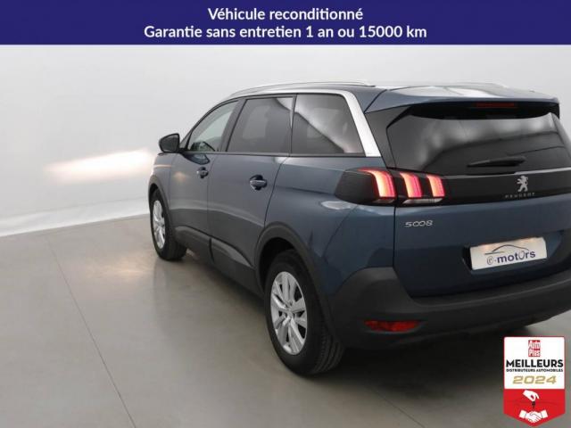 Peugeot 5008 image 2